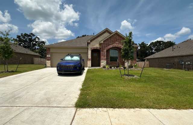 4 Bedroom Single Family Home in Azle photos photos
