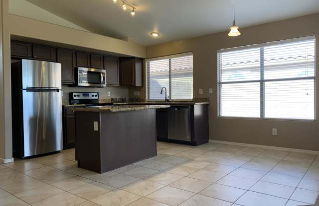 9323 E PAMPA Avenue Gallery 2