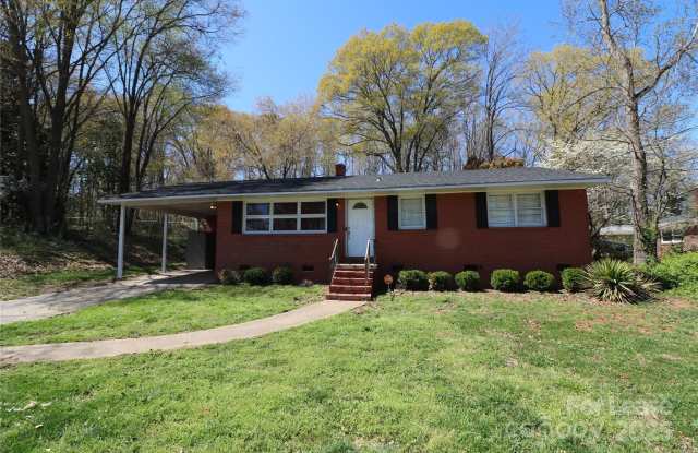 1043 Green Circle Drive photos photos