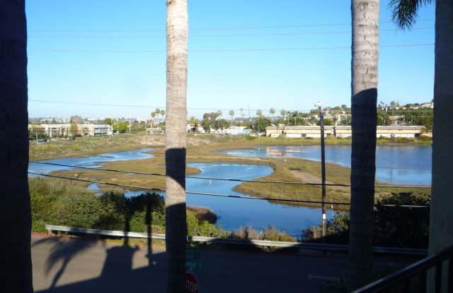 Upgraded Corner Condo with Lagoon View photos photos