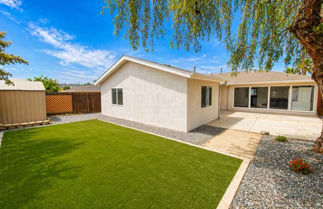 5BD/2BA with a Private Yard! photos photos 5BD/2BA with a Private Yard! photos photos