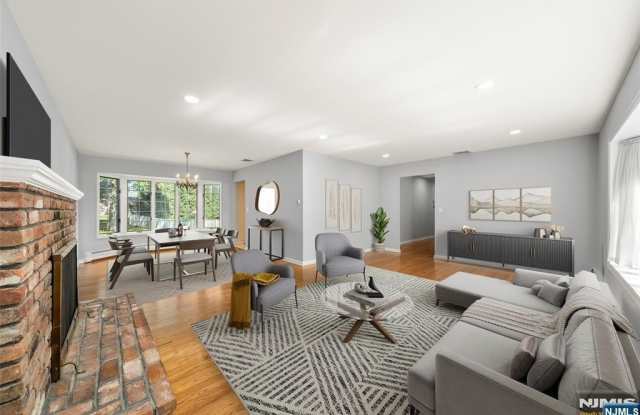 39 Deberg Drive photos photos
