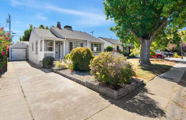 4311 Cabrillo Way Gallery 2
