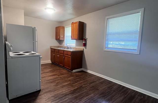3515 Falcon Drive Gallery 3