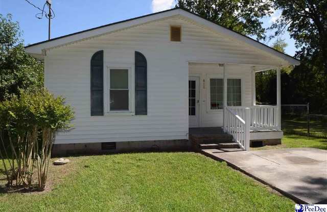 612 Simmons - 612 Simmons Street, Florence, SC 29501