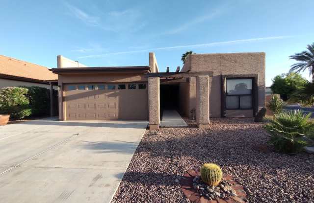 55+ COMMUNITY - 10413 East Elmhurst Drive, Sun Lakes, AZ 85248