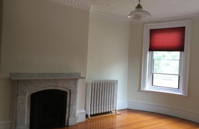 332 Washington St. - 332 Washington Street, Brookline, MA 02445