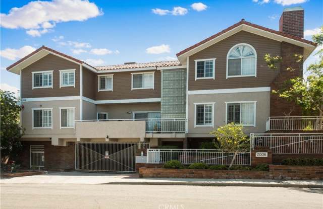 2006 Aviation Way photos photos