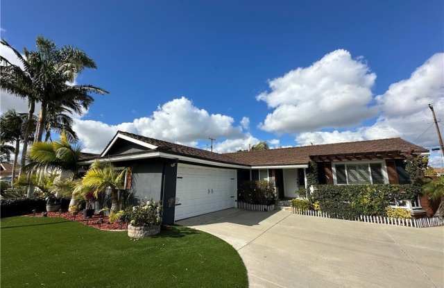 5311 Henricksen Drive photos photos