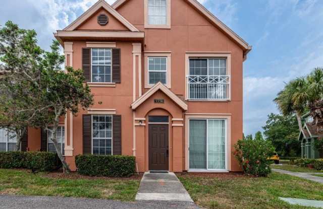 9356 LAKE CHASE ISLAND WAY - 9356 Lake Chase Island Way, Westchase, FL 33626