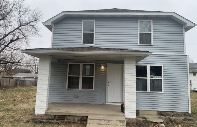 1209 W Indiana Ave photos photos