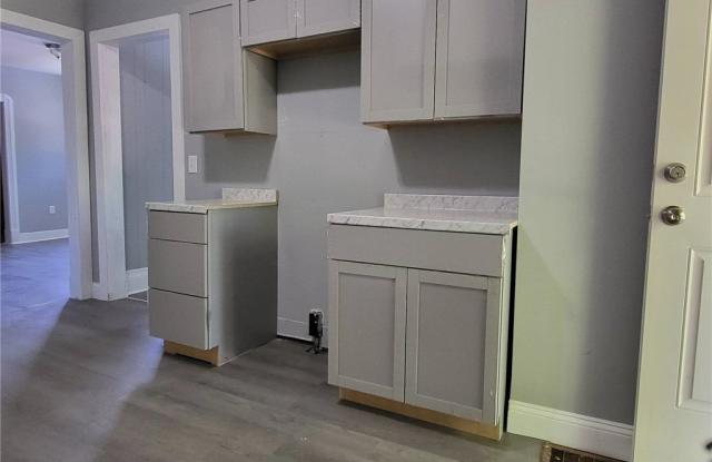 614 Gray photos photos