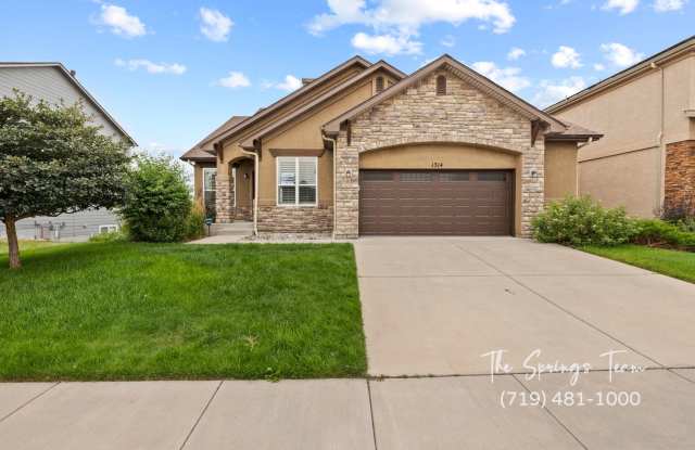 Beautiful 4 Bedroom in Northgate's Greyhawk Community photos photos