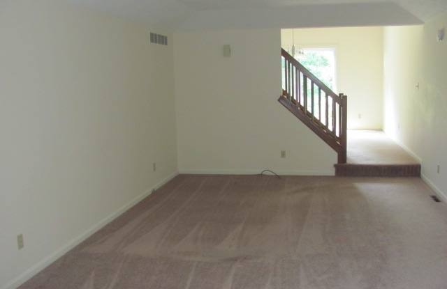 28 Nouveau Pl Gallery 4