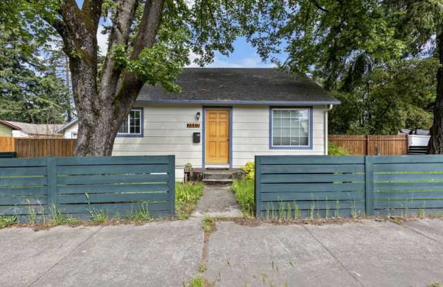 2440 NE 122nd Ave - 2440 Northeast 122nd Avenue, Portland, OR 97230