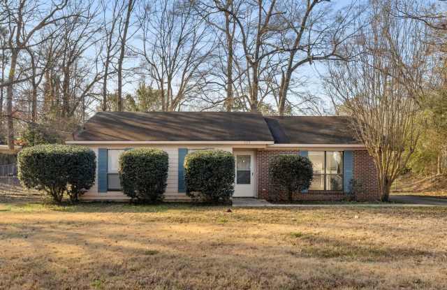 Single Family Home in Auburn - Prime Location! photos photos Single Family Home in Auburn - Prime Location! photos photos