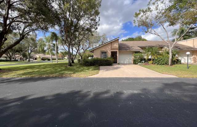8593 Raintree Court photos photos
