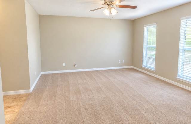 12534 Split Rail Pkwy Gallery 4