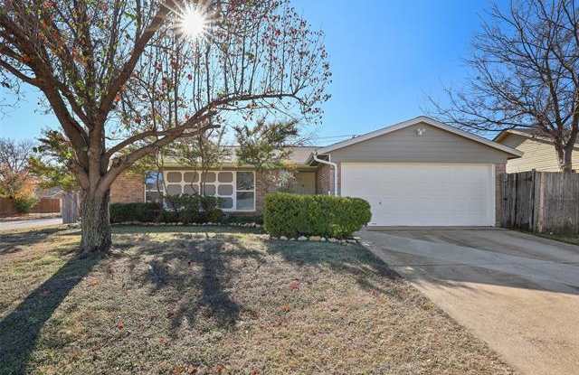 6420 Kary Lynn Drive S - 6420 Kary Lynn Drive South, Watauga, TX 76148