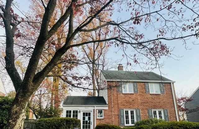 1612 S SPRINGWOOD DR - 1612 South Springwood Drive, Silver Spring, MD 20910