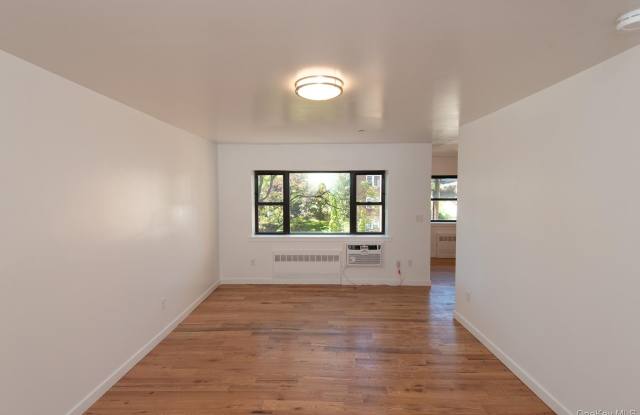 671 Bronx River Road photos photos