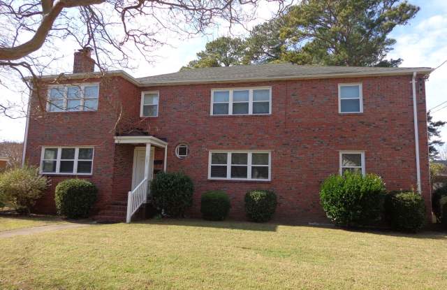 CHELSEA - Large 4 Bedroom, 2 Bathroom Duplex photos photos