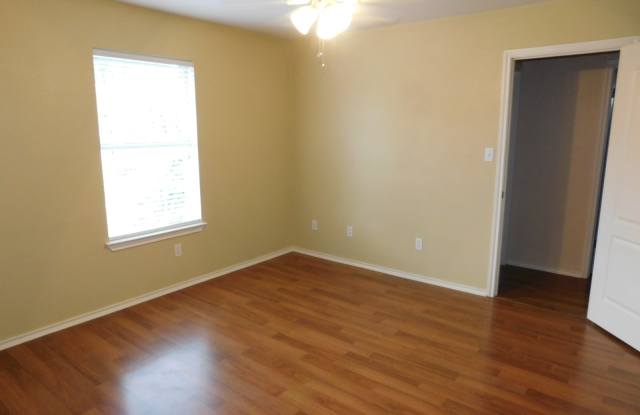 8528 Foxhound Trail Gallery 3