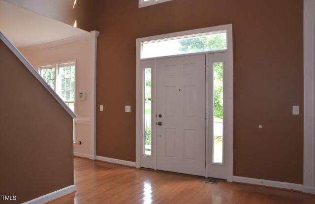 200 Gingergate Drive Gallery 3