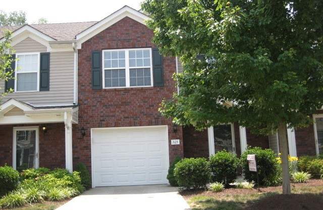 Townhome close to Priest Lake in Donelson photos photos