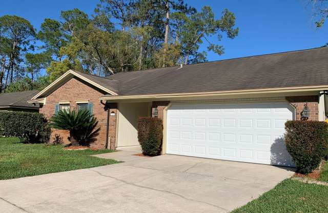 3107 BRIDGEVIEW DR - 3107 Bridgeview Drive, Jacksonville, FL 32216