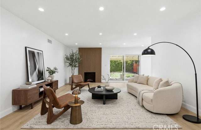 16507 Calahan Street Gallery 3