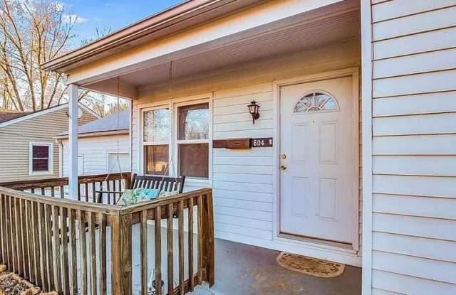 604 Laurel Avenue photos photos