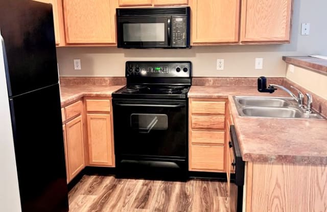1920 Crest Hollow DriveUnit 201 - 1920 Crest Bluff View Drive, Winston-Salem, NC 27127