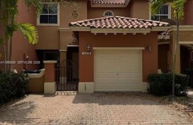 15242 SW 30th Ter photos photos