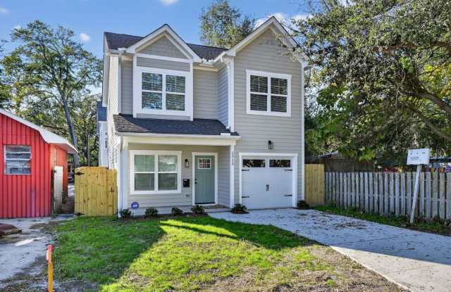 Charming 3BR House in Wilmington photos photos