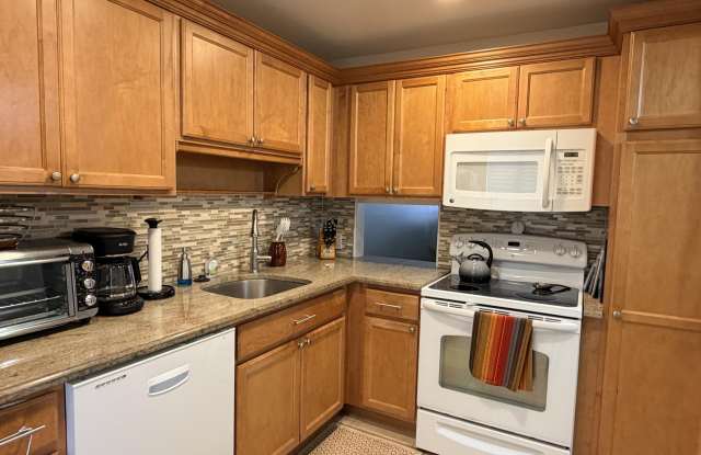 4345 TREVI Court Gallery 2