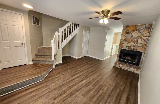 2 Bedroom Townhome in Windsor Grove Gallery 4