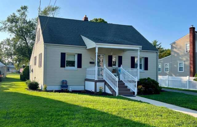 107 LOCUST AVENUE - 107 Locust Avenue, Pennsville, NJ 08070