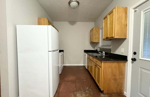 3B/2B Duplex Available in Lebleu Settlement Gallery 4