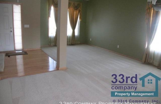 8433 Blazing Star Circle Gallery 3