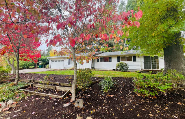 Charming One-Level Home in Garden Home — Near Washington Square Trader Joe’s! Landscaping Included + Half Off First Month’s Rent! photos photos Charming One-Level Home in Garden Home — Near Washington Square Trader Joe’s! Landscaping Included + Half Off First Month’s Rent! photos photos