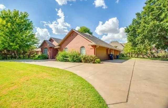 3206 Whippoorwill Lane Gallery 2