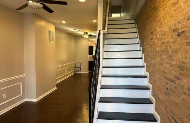 1099 West Fayette Street Gallery 3