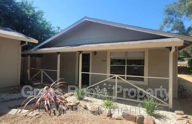5742 Craig Street - 5742 Craig Street, Loomis, CA 95650