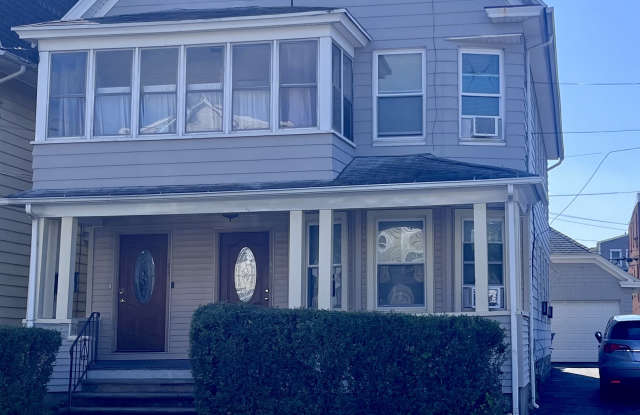 43-45 Jackson Ave - 43-45 Jackson Avenue, Bridgeport, CT 06606