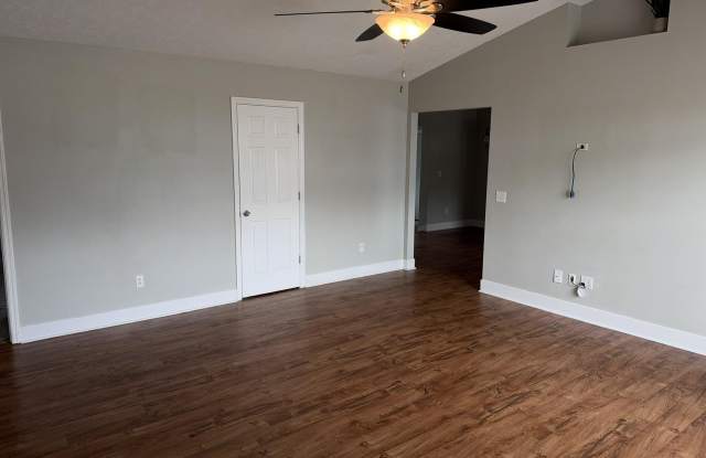 936 Pelican Place Gallery 4