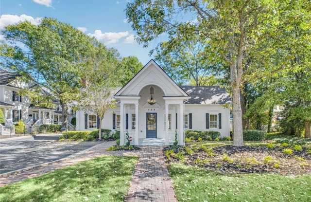 Walk to Restaurants and Shops - 479 South Atlanta Street, Roswell, GA 30075