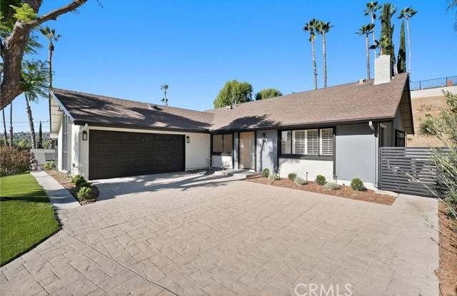 7009 Scarborough Peak Drive Gallery 2