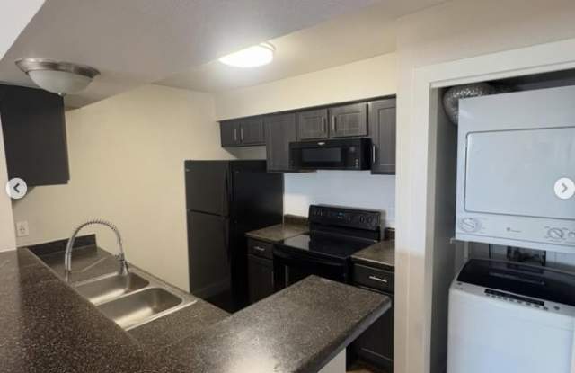 Clarewood Apartments Gallery 4