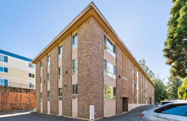 White Heather Apartments | Newly Renovated One and Two Bedroom Homes Gallery 2